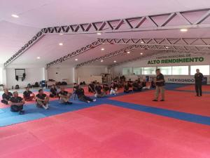 Curso en Defensa Policial 13 y 14 de Abril